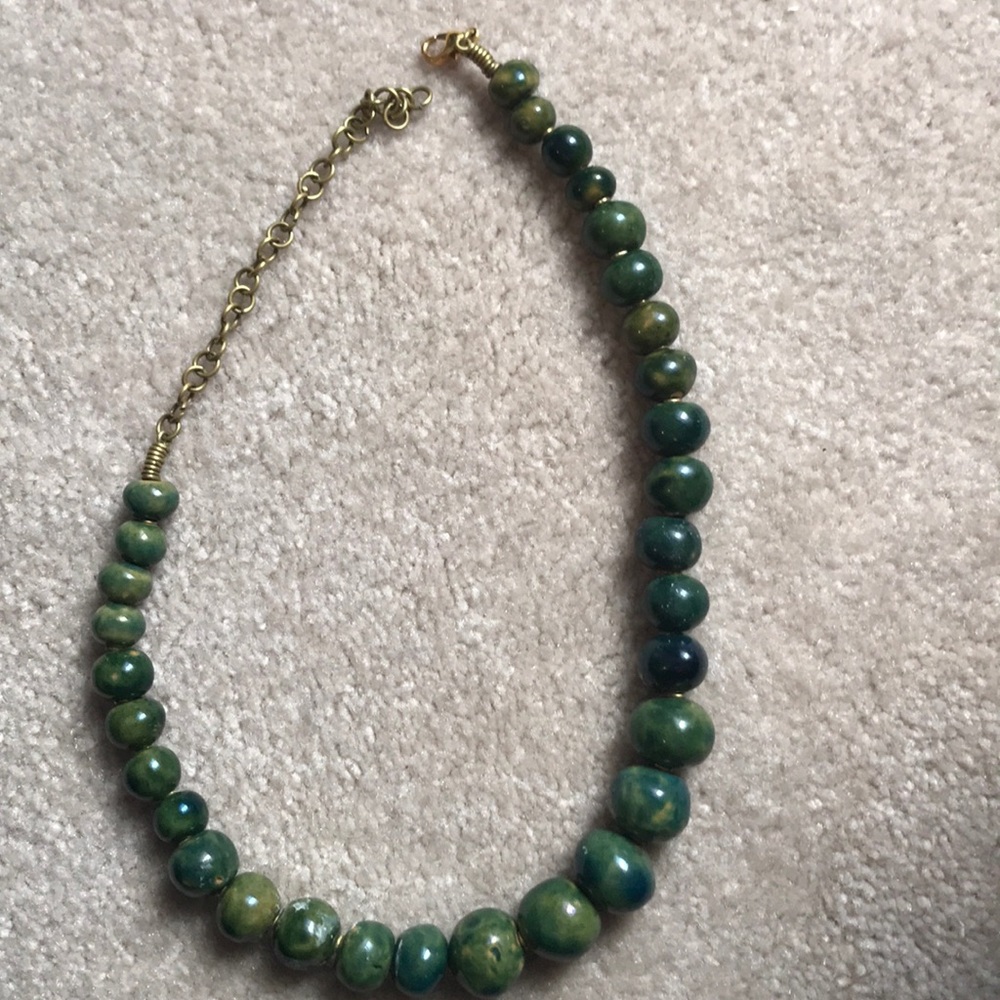 Green statement necklace
